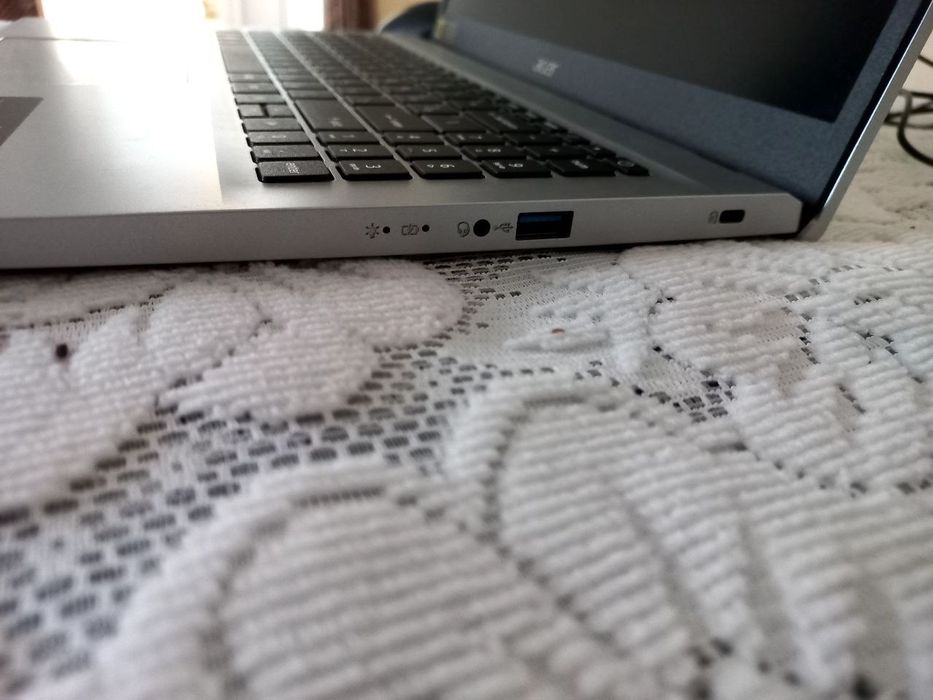 Acer 1 с гарантией