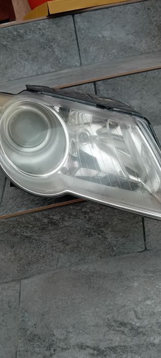 Far dreapta passat b6