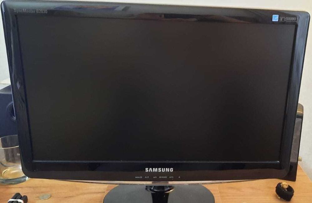 Продам монитор Samsung 20 дюймов