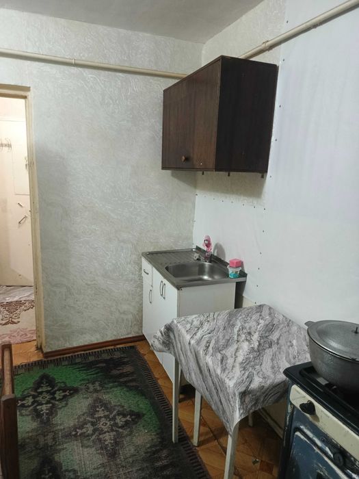 Ижарага  берилади 1 хона Чилонзор 6 квартал парус ёнида