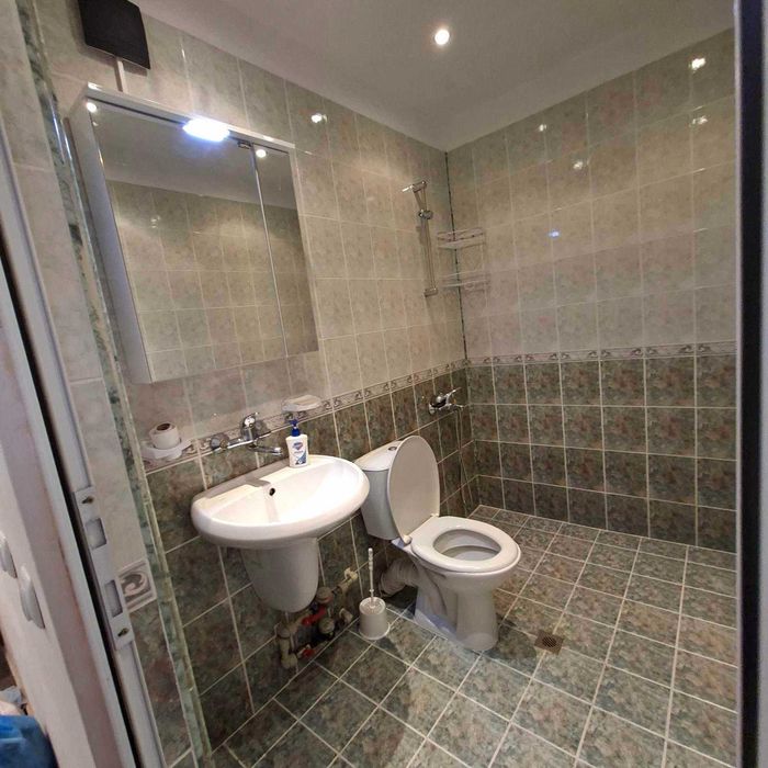 Дава се под наем Двустаен апартамент в София, 7-ми 11-ти километър - 76 кв.м за 598.23 € - Снимка #14