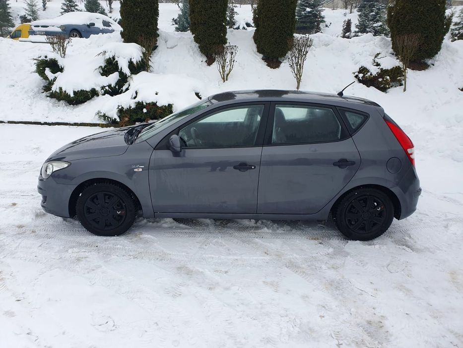 *Hyundai i30 facelift*1.4benzina*109cai*euro4*2010*toll germania adusa