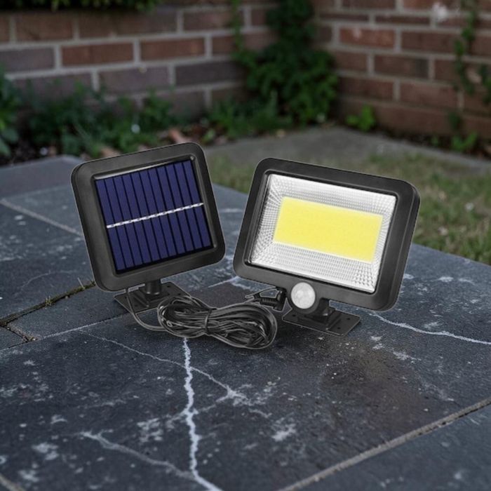 Lampa solară cu 100 led