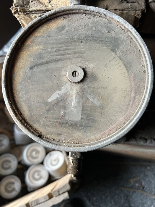 Продам манометры