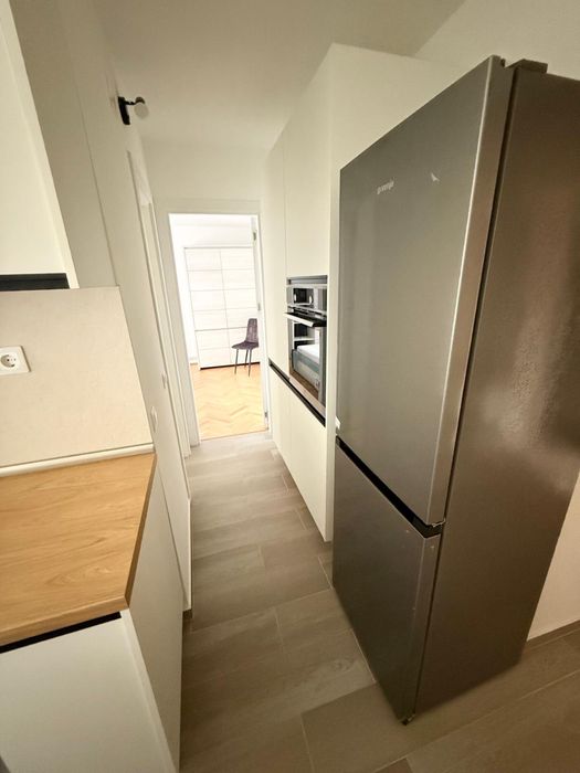 Inchiriat apartament 2 camere  zona Cornisa
