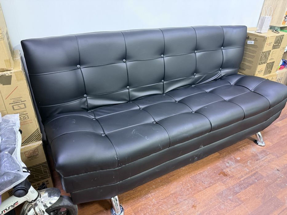 Офисный диван , черный