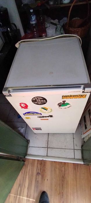 хладилник работещ