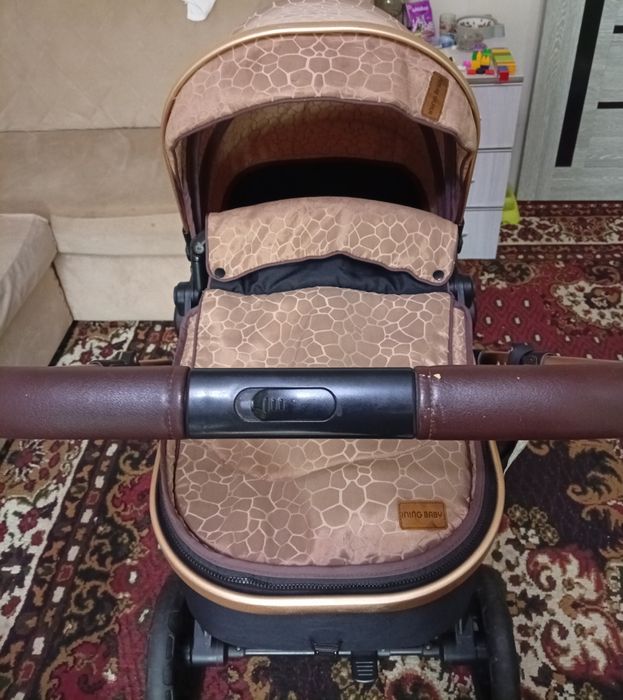 Продаётся коляска зима лето