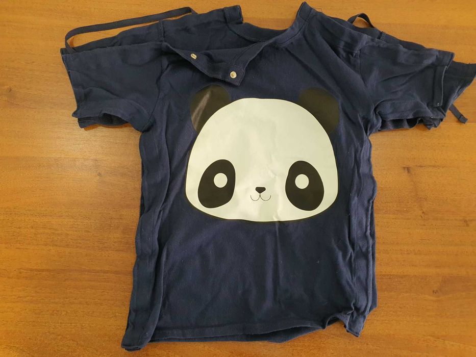 Футболка для упрощенного надевания. При ношении повязки или гипса.