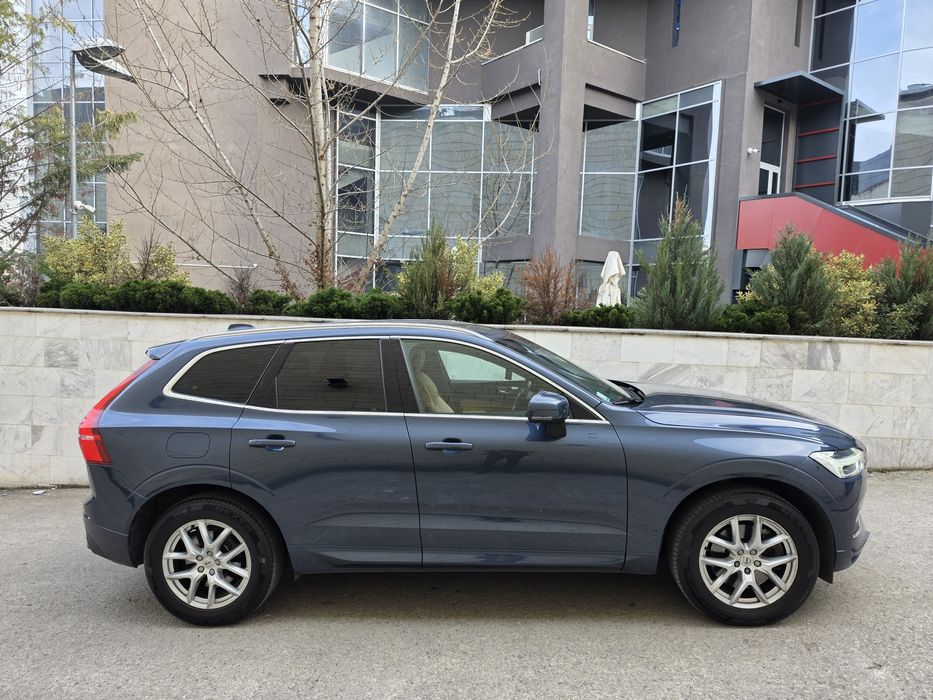 Volvo Xc 60 / 4 x 4 / 2018 / Led / Keyless / 190 Cp