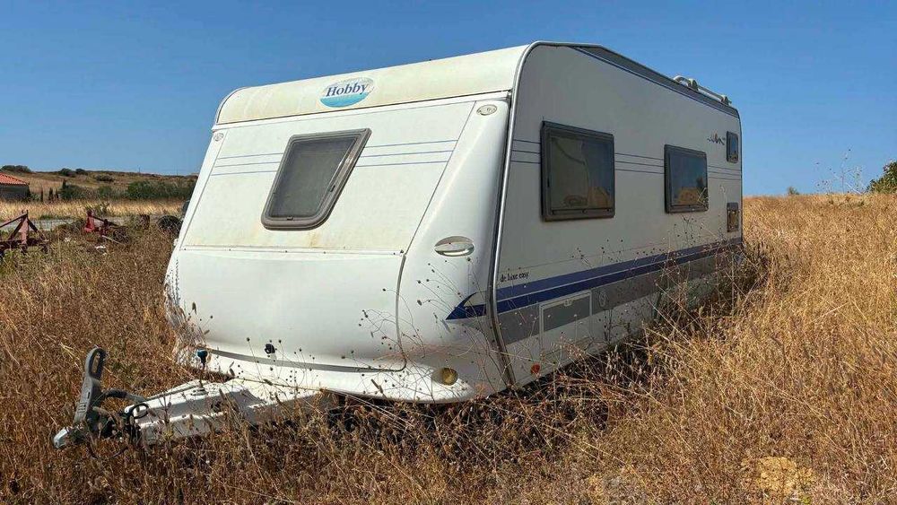 Каравана Hobby De luxe easy 560 kmfe в Гърция, може да се докара