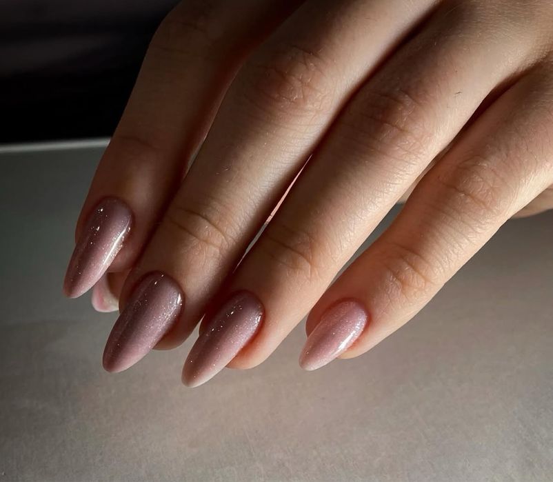 Маникюр в центре города