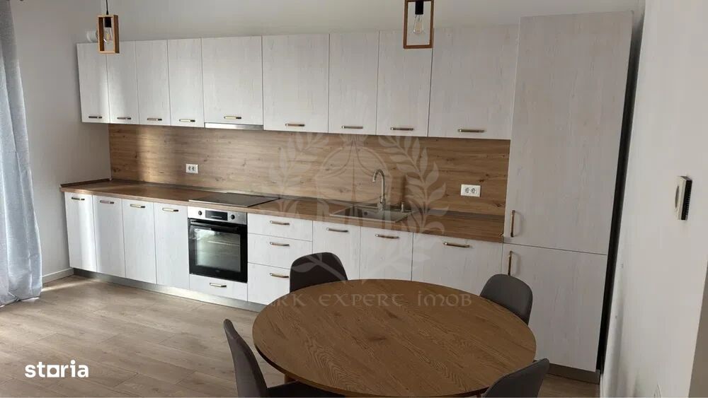 //Studio Dublu//Pleiades//