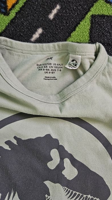 H&m 122/128 pantaloni scurti + tricou baieti