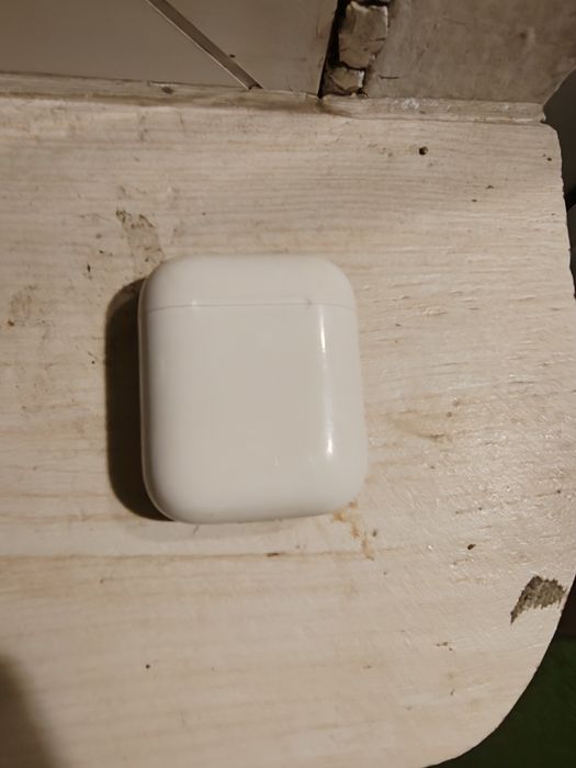De vânzare AirPods 2