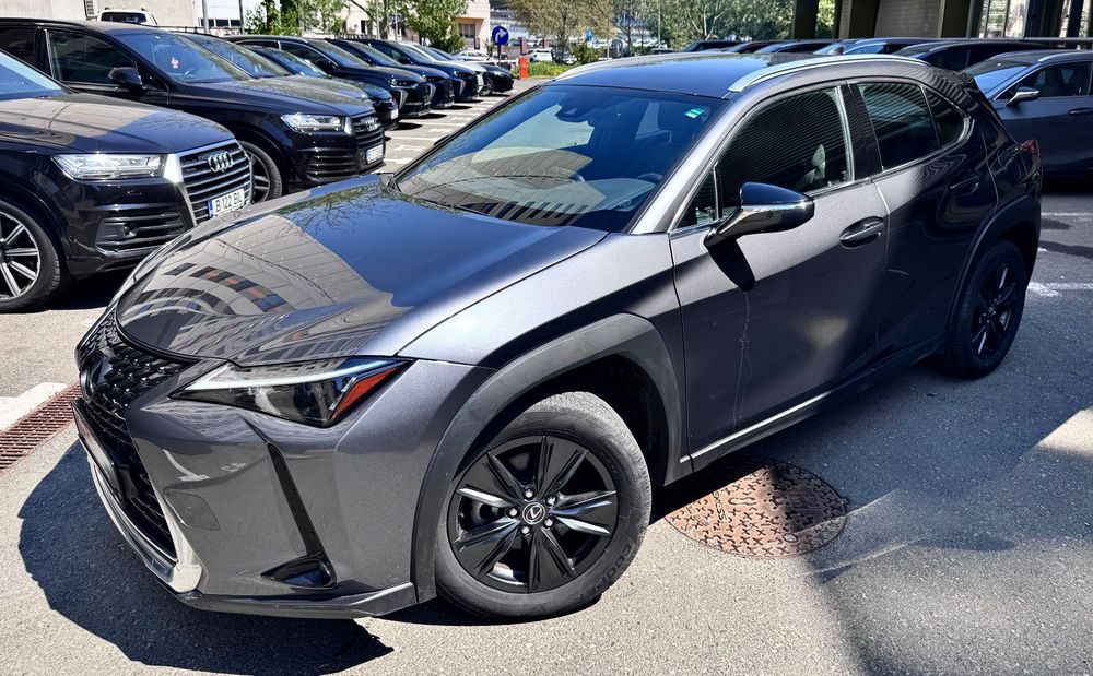 Lexus UX Lexus UX250h/Facelift/ Istoric/ Garantie