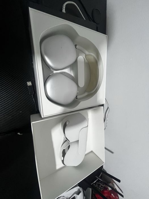 Соочно продам apple наушники