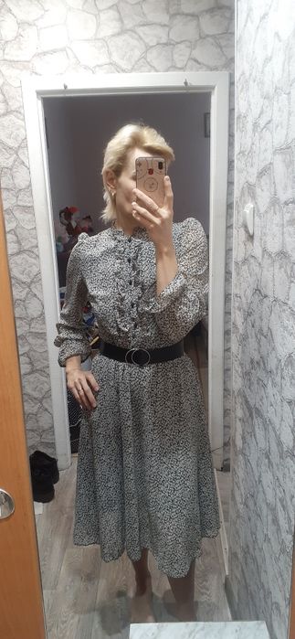 Продам платье шифоновое новое