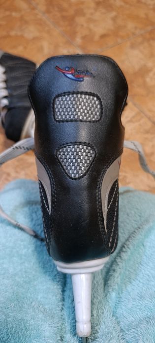 Коньки детские..