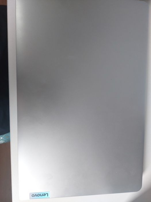Lenovo Ideapad 3