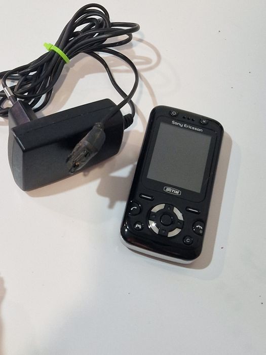 Telefon Slide Sony Ericsson