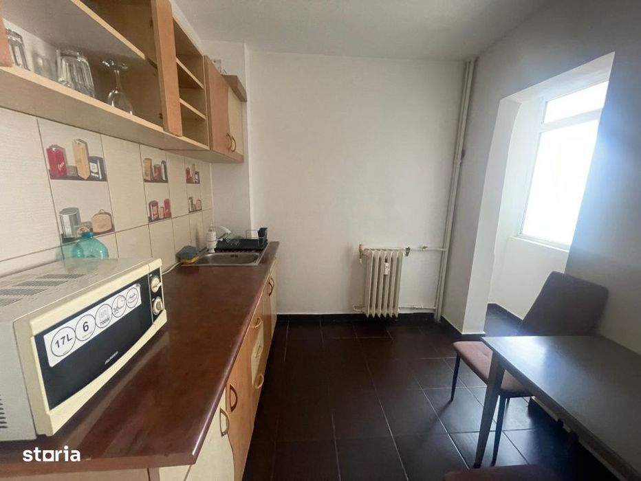 Apartament 2 camere, 45 mp, decomandat, zona Garii-Randez Vous