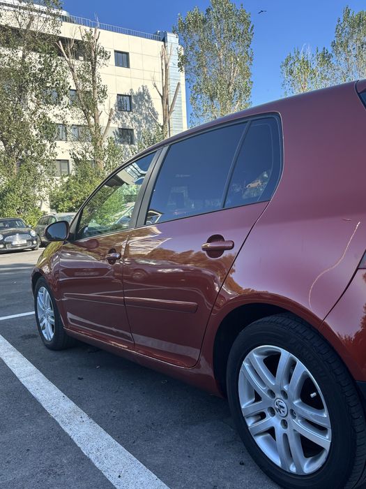 Volkswagen Golf 2006 benzină, 3.234 € — imagine 3