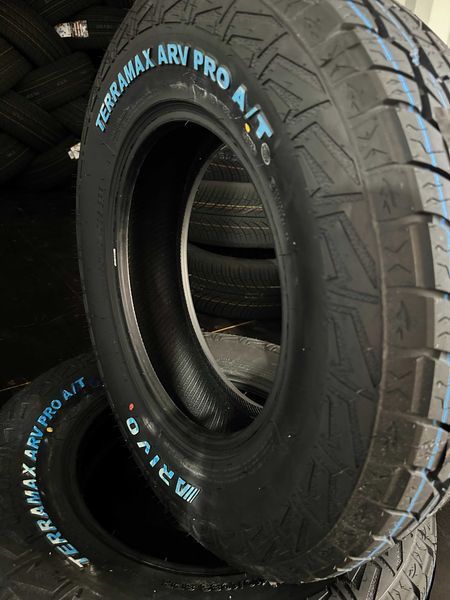 Нови джипови гуми ARIVO TERRAMAX ARV PRO A/T 205R16C 110/108S НОВ DOT