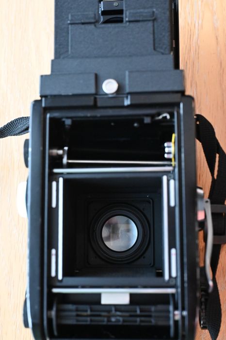 Mamiya C330 foto film