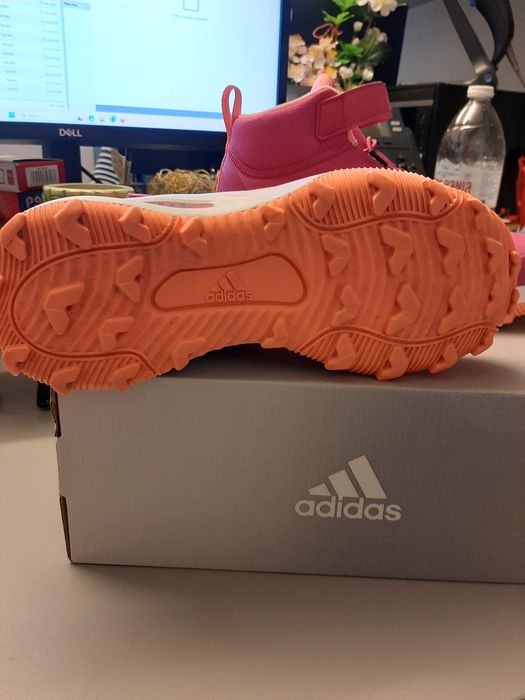 ДАМСКИ АДИДАС Размер 40