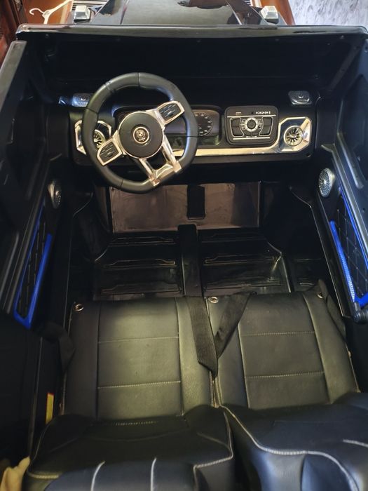 Mersdesbenz 2025