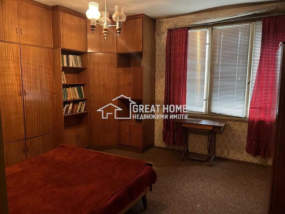 Продава се Многостаен апартамент в Търговище, Център - 115 кв.м за 1305 €/кв.м - Снимка #2