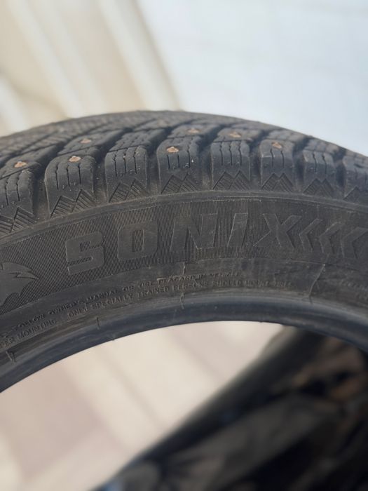 Шины зимние SONIX