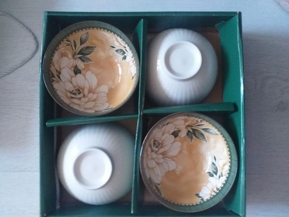 Набор пиал 4 штуки