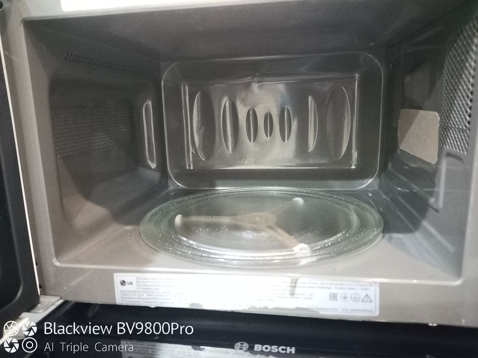 Микроволновка LG