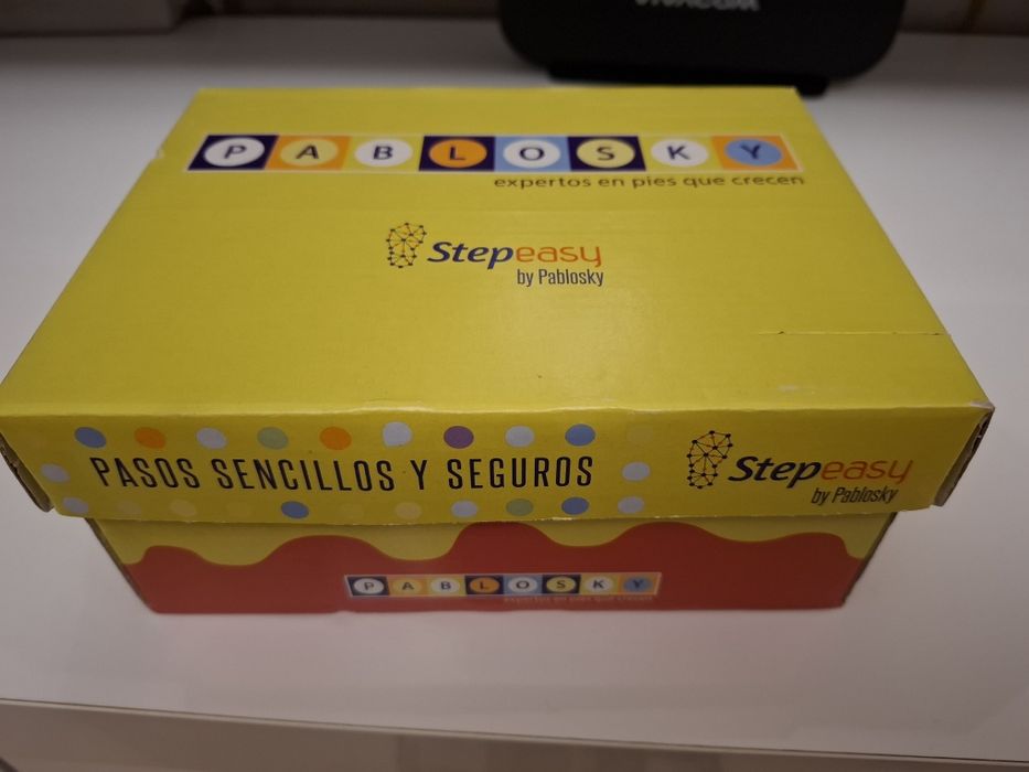 Нови бебешки обувки, естествена кожа, 22 номер