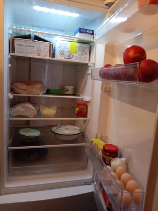 Продам холодильник Haier