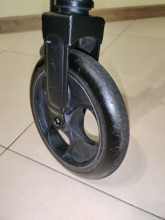 Самокат для взрослых и детей.