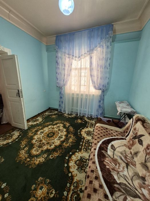 Срочно ажойиб катта ховли сотилади 12 сотихлик хамма шароитларга эга