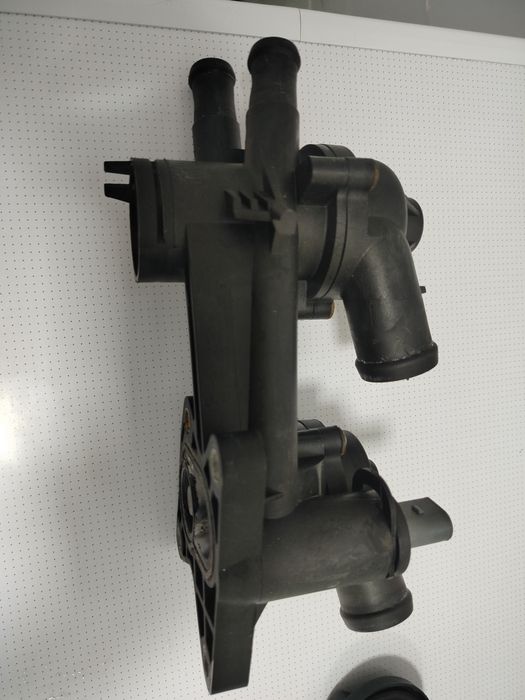 Продам корпус термостата