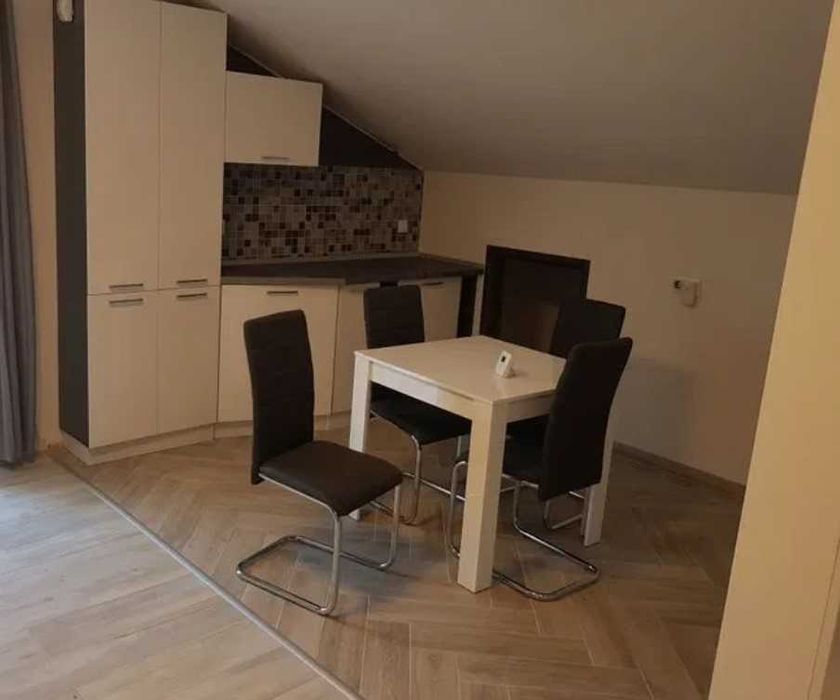 Дава се под наем Едностаен апартамент в Пловдив, Кючук Париж - 28 кв.м за 132.6 € - Снимка #1