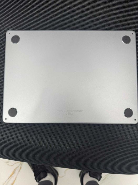MacBook AIR M2 2022