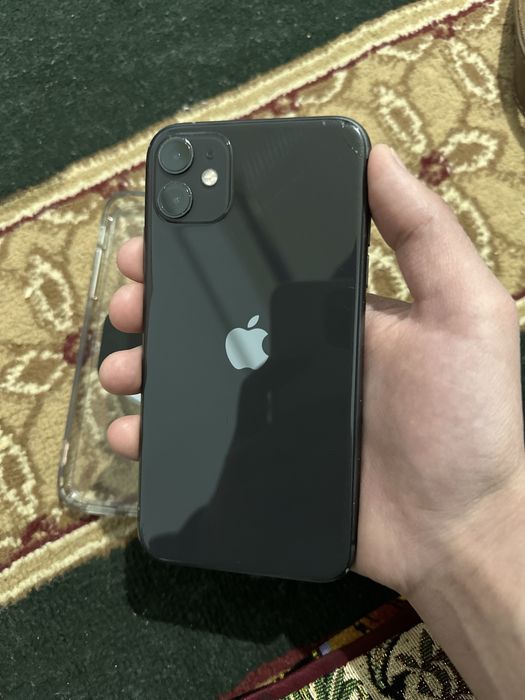 iPhone 11 с гарантией