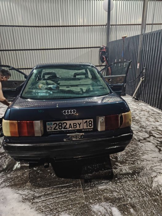 Продам Ауди б3 .