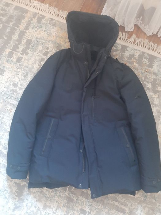 Продам куртки в отличном состояний