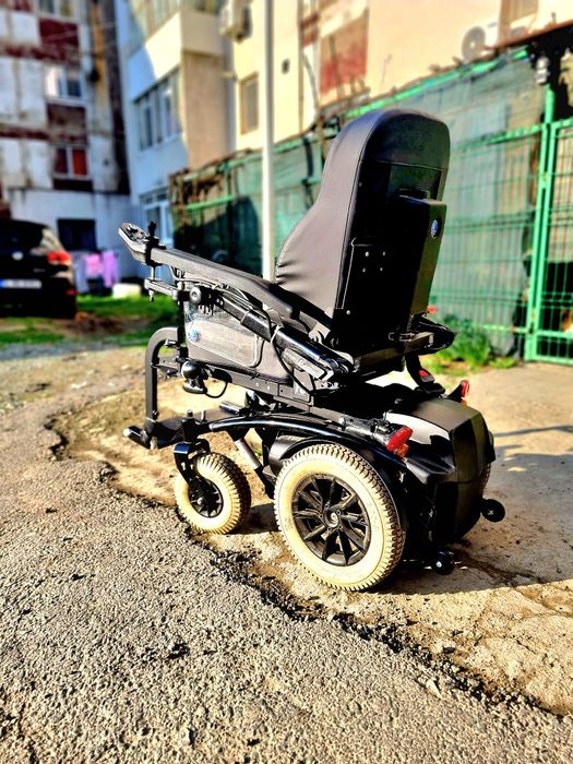 Căruț , scaun rulant electric Forest 3