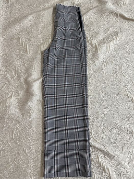 Сив панталон на Зара