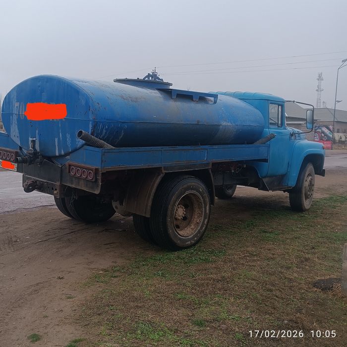 1980 yil Zil 130 vodavoz sotiladi