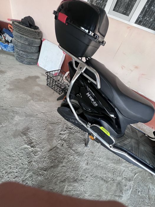 скутер сотилади янги