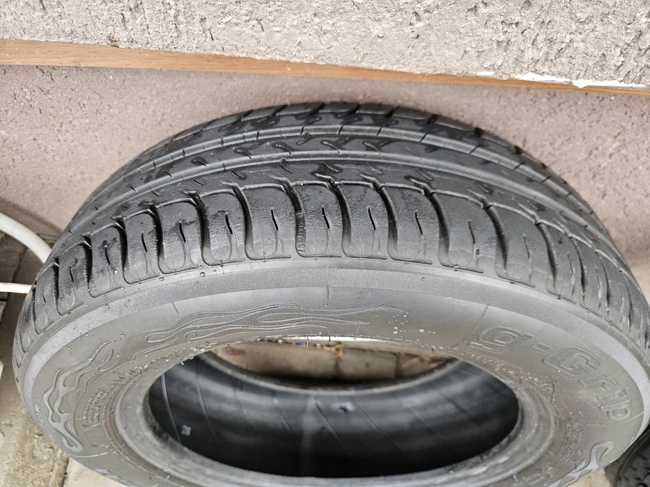 Vand 4 anvelope vara BFgoodrich 175 65 r14 dot0618 peugeot opel ford